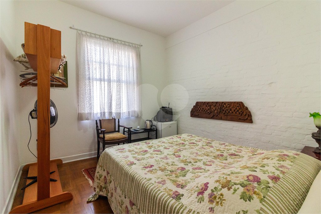 Casa à venda com 3 quartos, sendo 1 suíte, em Jardim Paulistano, São Paulo, SP