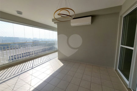 Apartamento à venda com 3 quartos, sendo 1 suíte, em Vila Leopoldina, São Paulo, SP