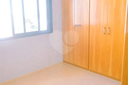 Apartamento à venda com 3 quartos, sendo 1 suíte, em Vila Gomes Cardim, São Paulo, SP