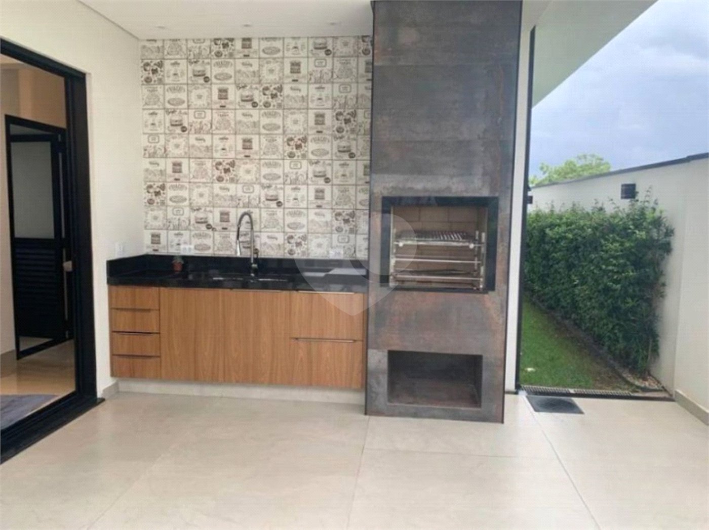 Casa à venda com 2 quartos, sendo 1 suíte, em Pinheirinho, Vinhedo, SP