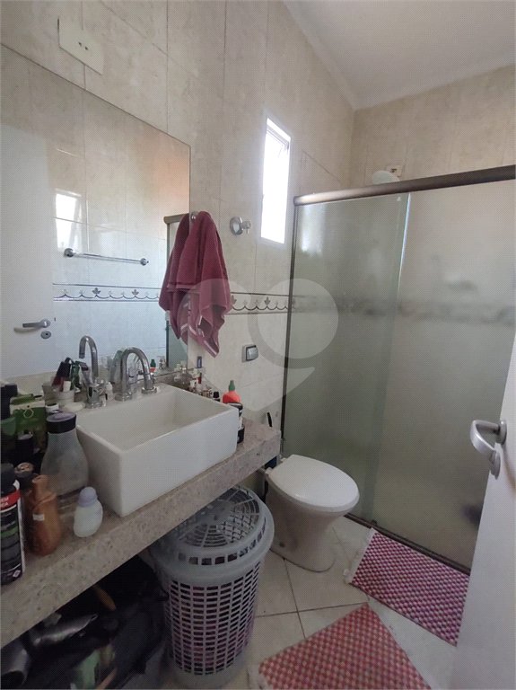 Casa à venda com 3 quartos, sendo 2 suítes, em Jardim Mangalot, São Paulo, SP