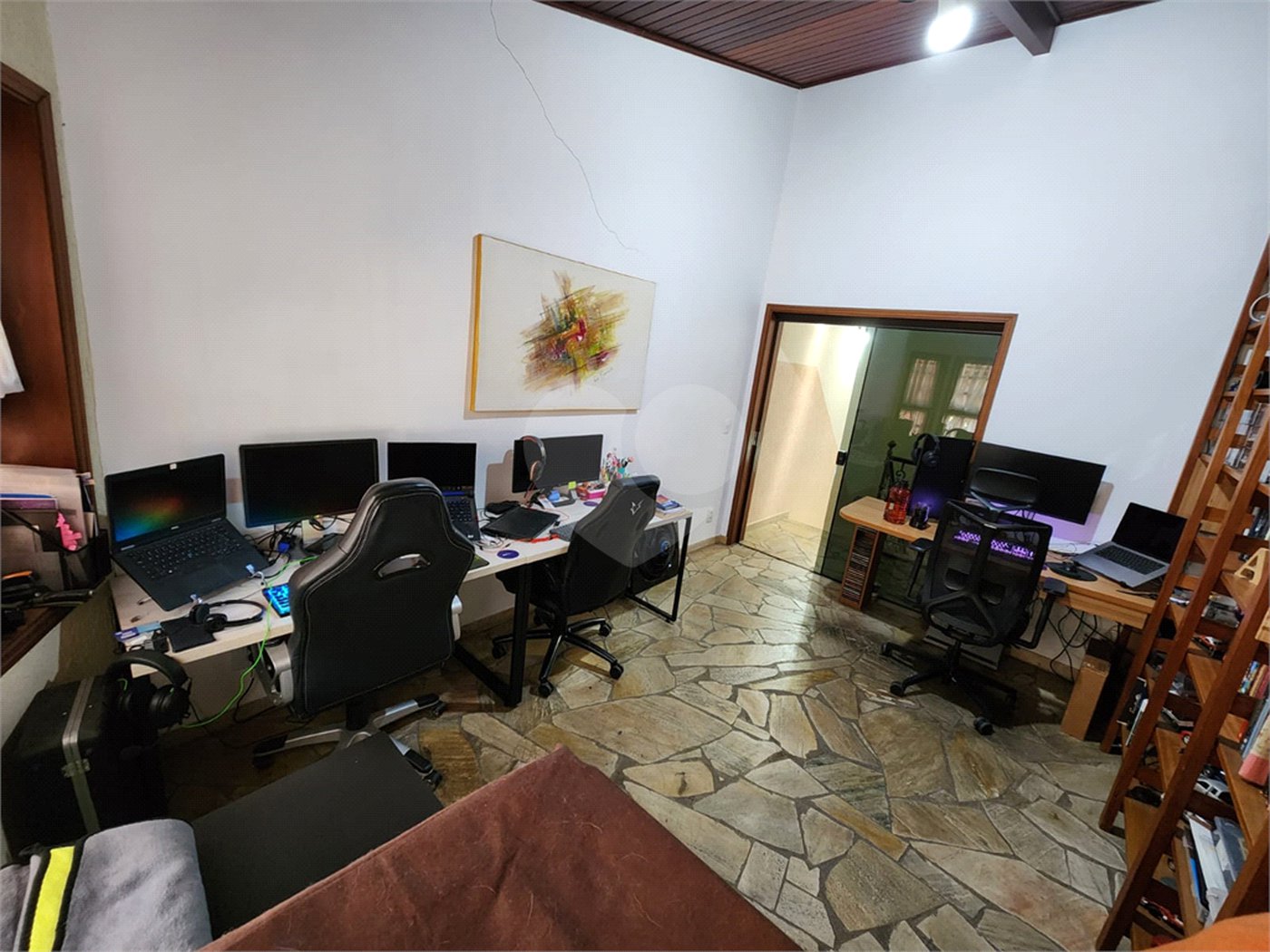 Casa à venda com 3 quartos, sendo 1 suíte, no Centro, Vinhedo, SP