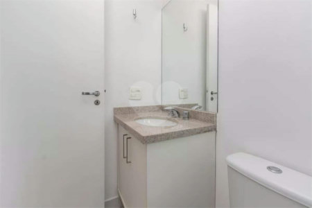 Apartamento à venda com 2 suítes em Vila Cordeiro, São Paulo, SP
