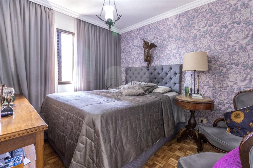 Apartamento à venda com 3 quartos, sendo 2 suítes, em Campo Belo, São Paulo, SP