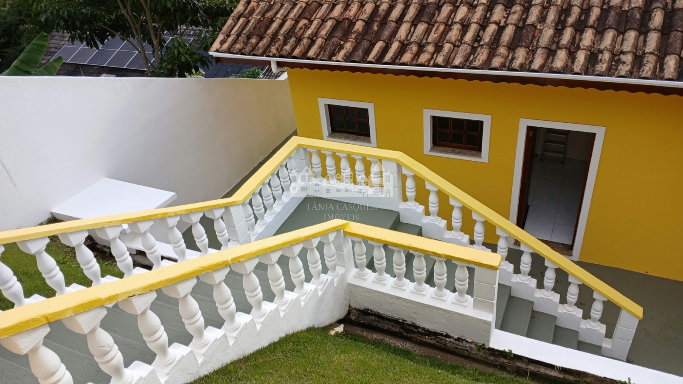 Casa para alugar com 3 quartos, sendo 1 suíte, em Vila Petrópolis, Atibaia, SP