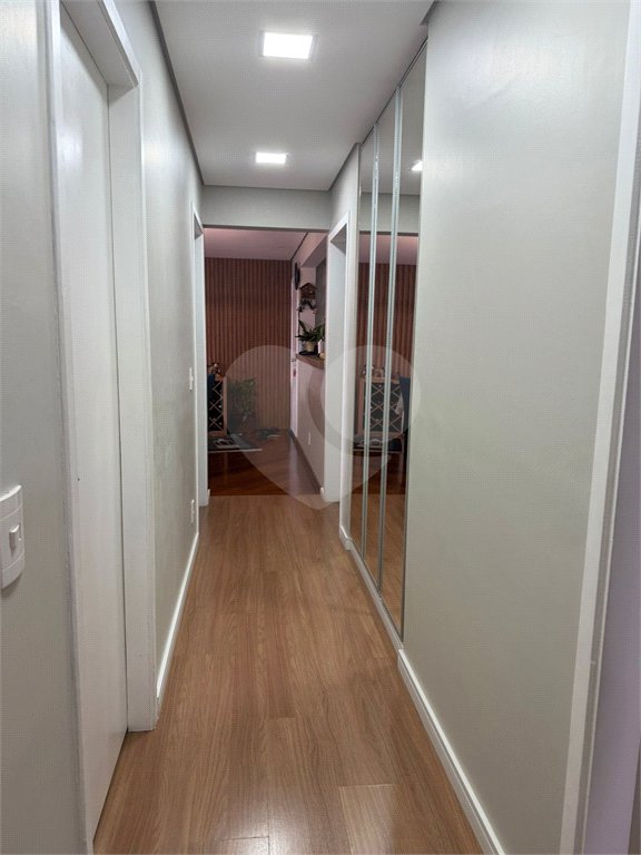 Apartamento à venda com 3 quartos, sendo 1 suíte, em Vila São João, Poá, SP