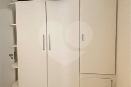 Apartamento á venda - Moema