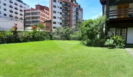 Casa à venda com 3 quartos, sendo 1 suíte,  em Corta Vento, Teresópolis, RJ