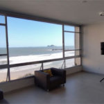 Apartamento Residencial à venda, Pitangueiras, Guarujá - AP0444.