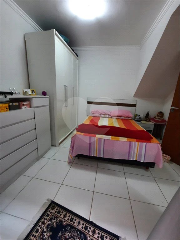 Sobrado à venda com 3 quartos, sendo 2 suítes, em Vila Mazzei, São Paulo, SP