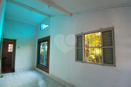 Casa Térrea para alugar com 3 quartos, sendo 1 suíte, em Jardim Guaçu, São Roque, SP