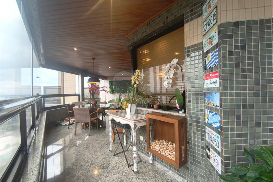 Apartamento à venda com 4 suítes em Santana, São Paulo, SP