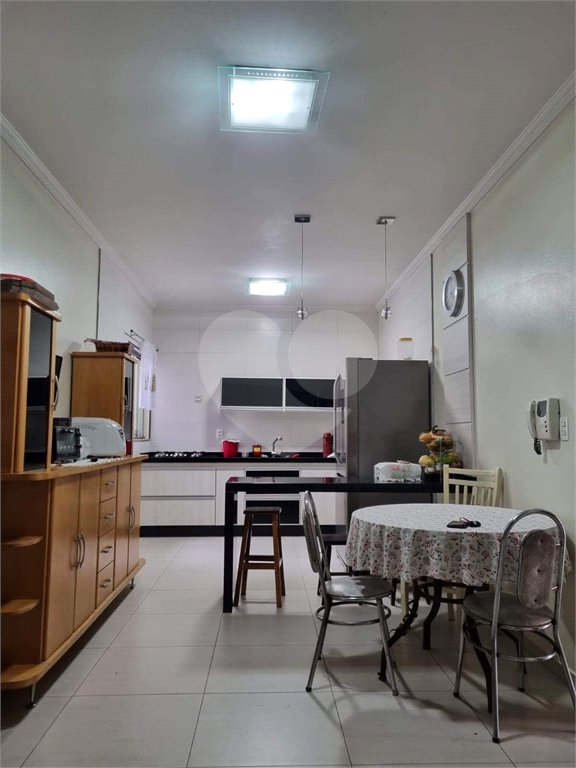 Casa à venda com 3 quartos, sendo 1 suíte, em Jardim Celani, Salto, SP