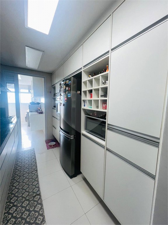 Apartamento à venda com 3 quartos, sendo 1 suíte, em Alto da Boa Vista, São Paulo, SP