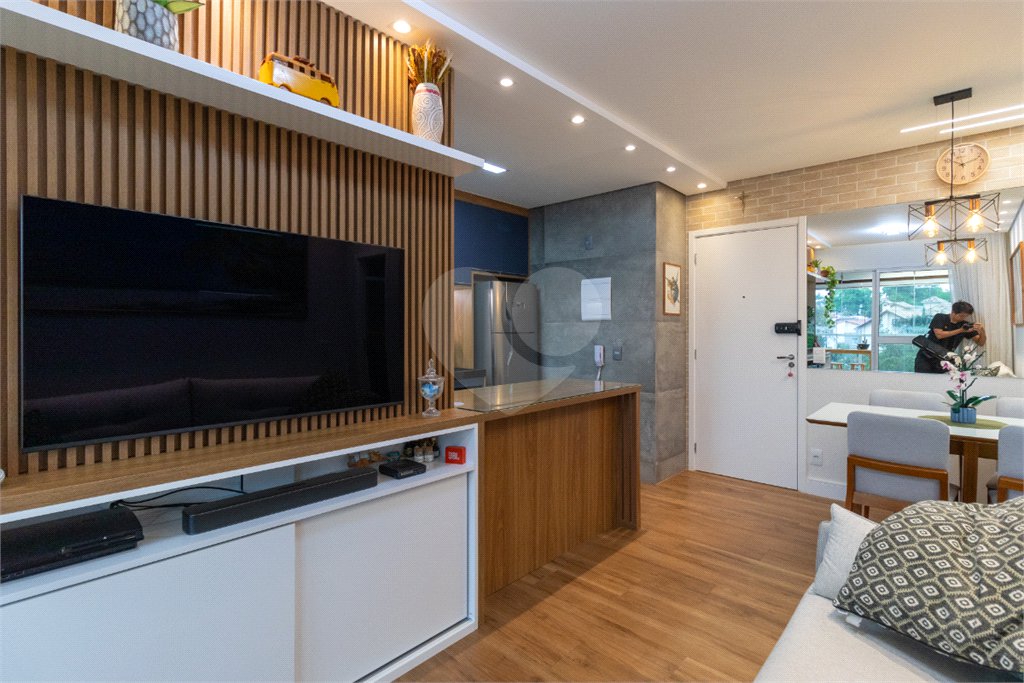 Apartamento à venda com 2 quartos, sendo 1 suíte, em Jardim Prudência, São Paulo, SP