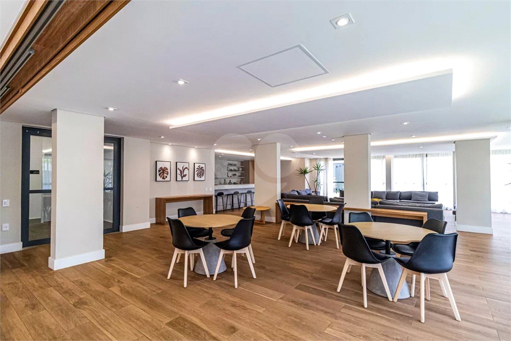 Apartamento à venda com 2 quartos, sendo 1 suíte,  em Ferreira, São Paulo, SP