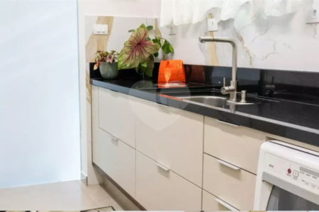 Casa de Vila à venda com 3 quartos, sendo 1 suíte, em Vila Maria Baixa, São Paulo, SP