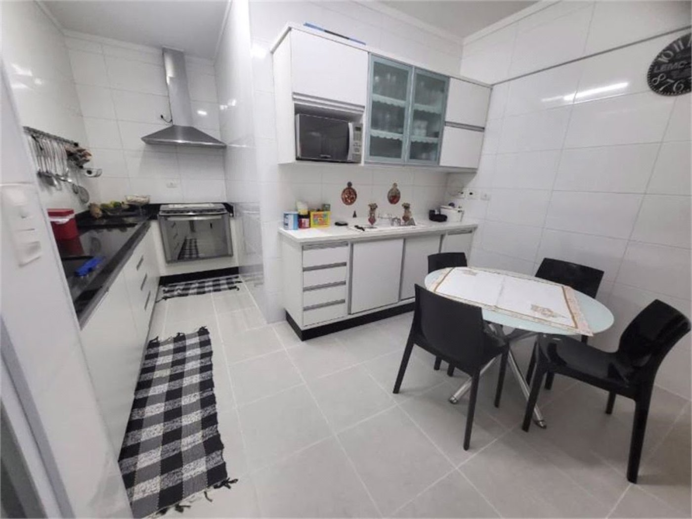 Apartamento Residencial à venda, Itararé, São Vicente - AP0805.