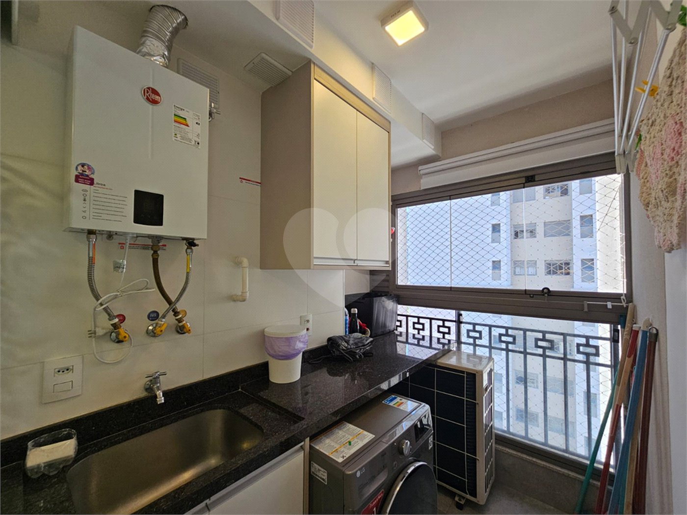 Apartamento à venda com 3 quartos, sendo 1 suíte, em Chácara Santo Antônio, São Paulo, SP