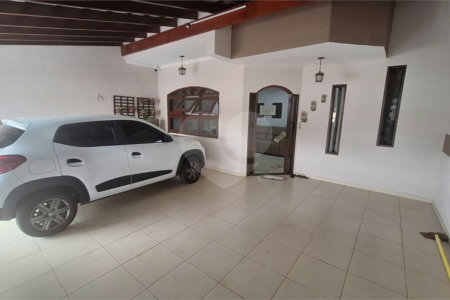Casa à venda com 3 quartos, sendo 1 suíte,  em Jardim Paulista, Sorocaba, SP