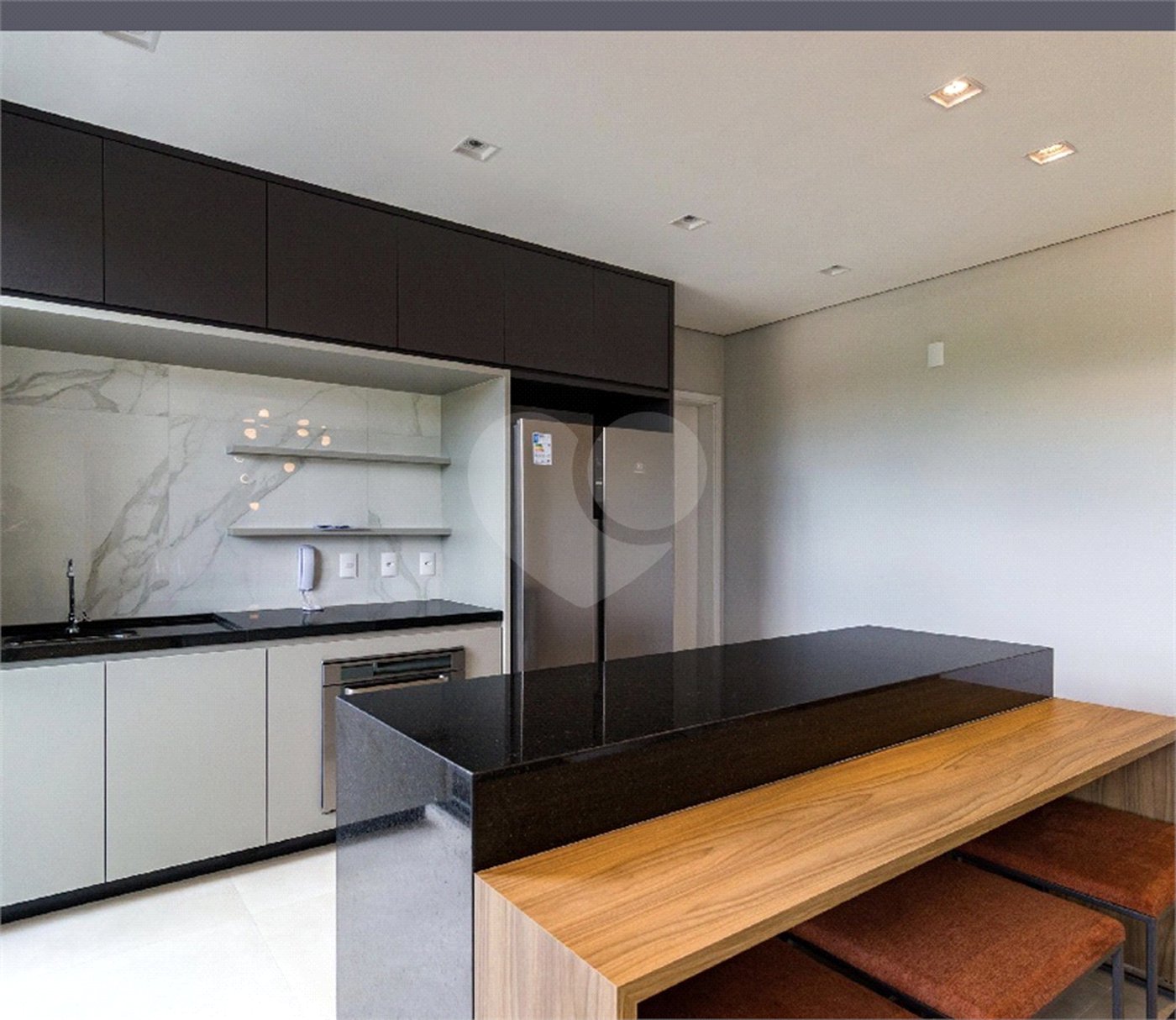 Apartamento à venda com 2 quartos, sendo 1 suíte,  em Vila Progredior, São Paulo, SP