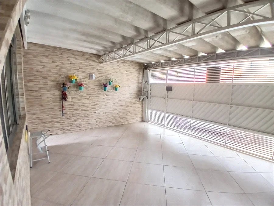 Casa à venda com 3 quartos, sendo 1 suíte, em Vila Rica, São Paulo, SP