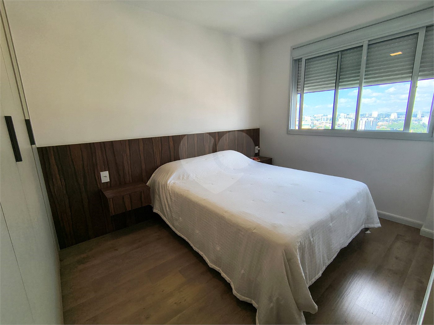 Apartamento à venda com 2 quartos, sendo 1 suíte,  em Jardim Caravelas, São Paulo, SP