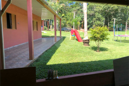 Terreno à venda com 5 quartos, sendo 4 suítes, em Vila Aparecida, Suzano, SP