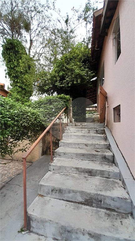Casa à venda com 3 quartos, sendo 1 suíte,  em Retiro das Fontes, Atibaia, SP