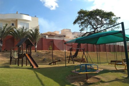 Casa à venda com 3 quartos, sendo 1 suíte, no condomínio Golden Park Residence II, Sorocaba - SP