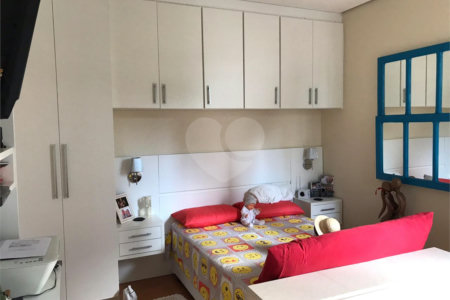 Apartamento à venda com 2 quartos, sendo 1 suíte, em Vila Mariana, São Paulo, SP