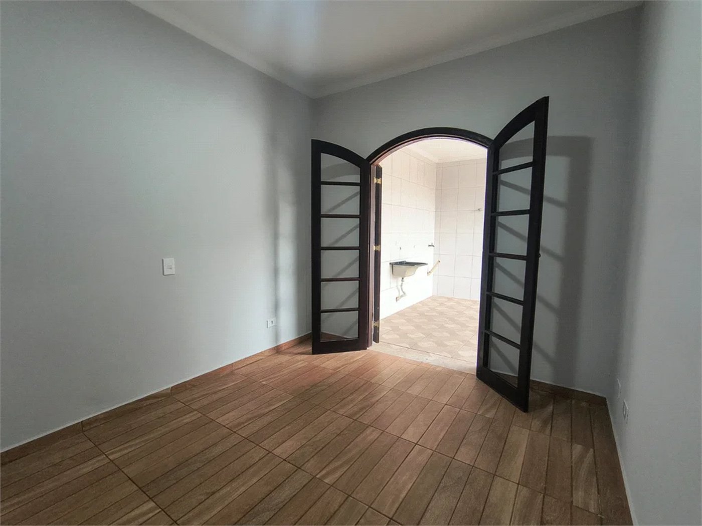Sobrado à venda com 3 quartos, sendo 1 suíte, em Jardim D'abril, Osasco, SP