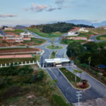 Casa térrea 3 dormitórios (3 suítes), espaço gourmet, piscina, 2 vagas garagem, condomínio fechado com ampla área lazer
