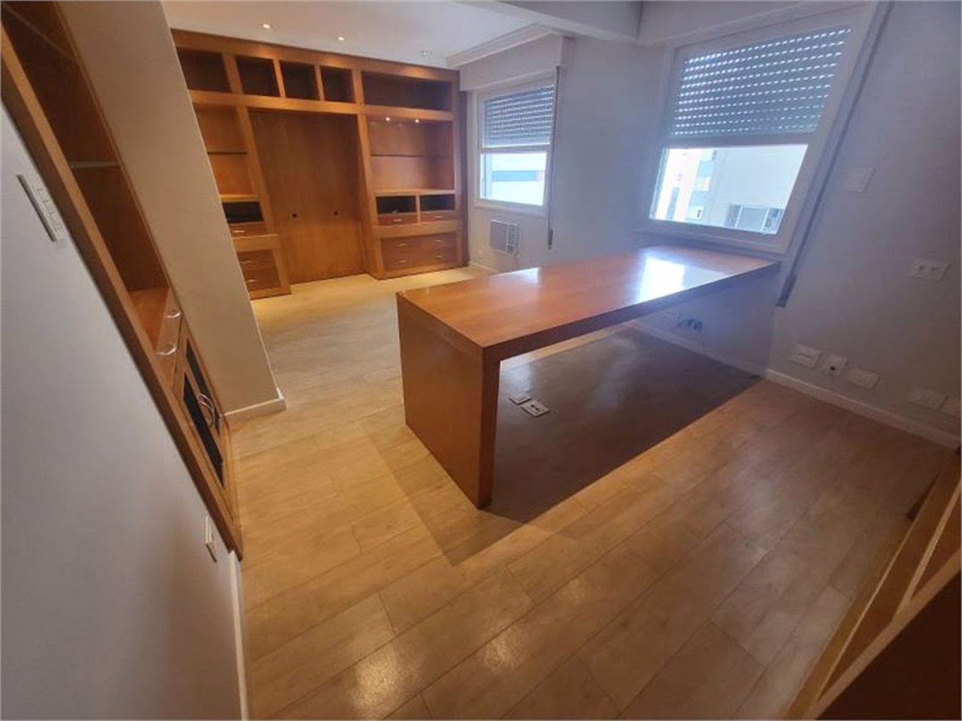 Apartamento Residencial à venda, Gonzaga, Santos - AP1414.