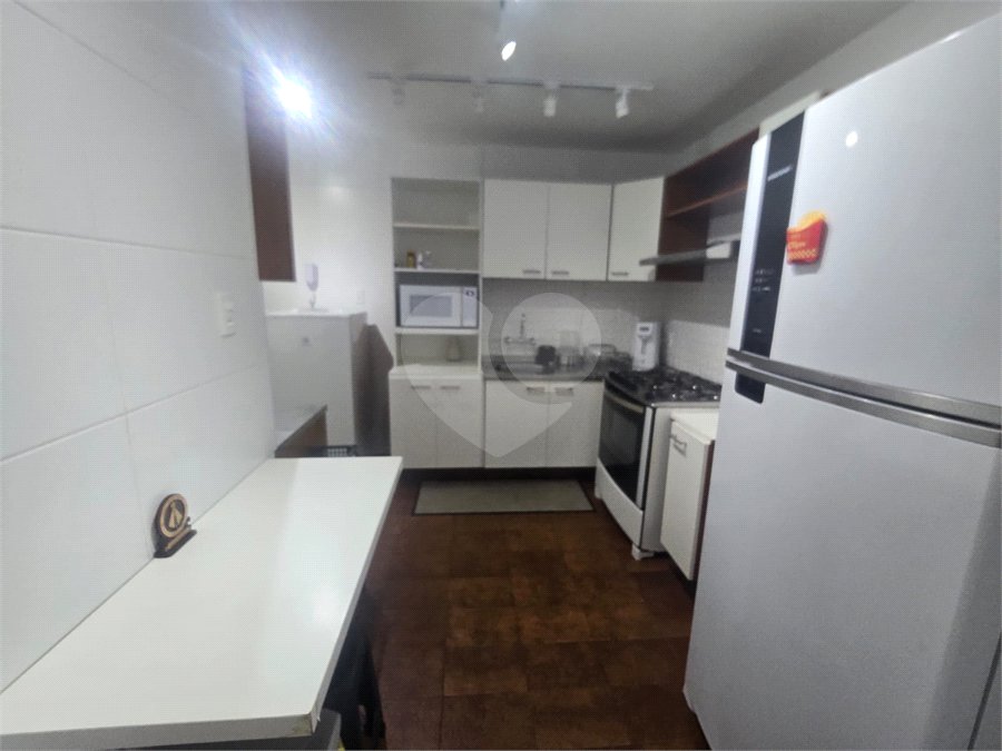 Apartamento à venda com 3 quartos, sendo 1 suíte, em Copacabana, Rio de Janeiro, RJ
