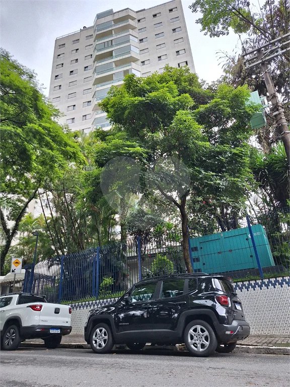 Apartamento com 130 m² , Bairro Saúde