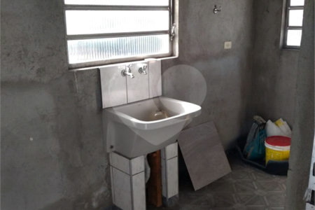 Sobrado à venda na Saúde c/195m2 de construção - 3 quartos/4 banheiros/2 vagas - metrô Santa Cruz