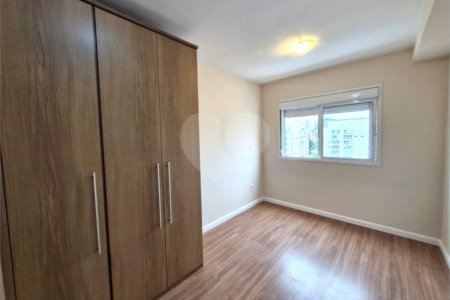 Apartamento a venda com 2 quartos no Jardim Marajoara