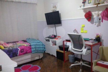 Apartamento à venda com 3 quartos, sendo 1 suíte, em Granja Julieta, São Paulo, SP