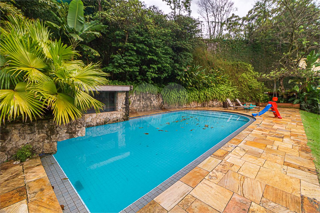Casa à venda com 5 suítes em Jardim Morumbi, São Paulo, SP