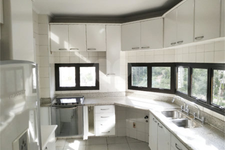 Apartamento à venda com 3 suítes em Morumbi, São Paulo, SP