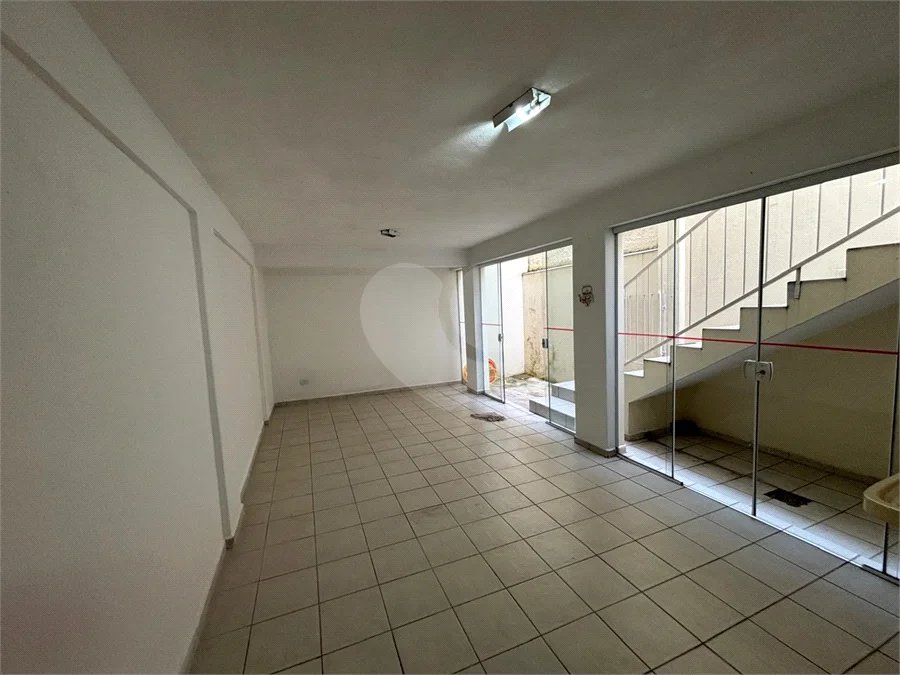 Sobrado à venda ou para alugar com 2 quartos em Vila Nova Cachoeirinha, São Paulo, SP