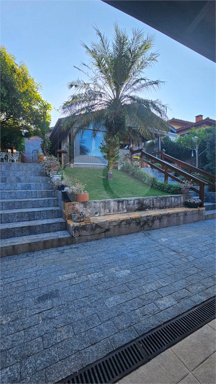 Casa Térrea à venda com 4 quartos, sendo 1 suíte, em Jardim Centenário, Atibaia, SP