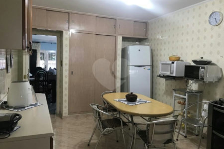 Sobrado à venda com 3 quartos, sendo 1 suíte, em Santa Teresinha, São Paulo, SP