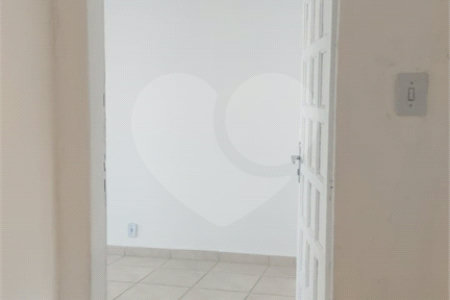 Prédio à venda em Vila São João, Guarulhos, SP