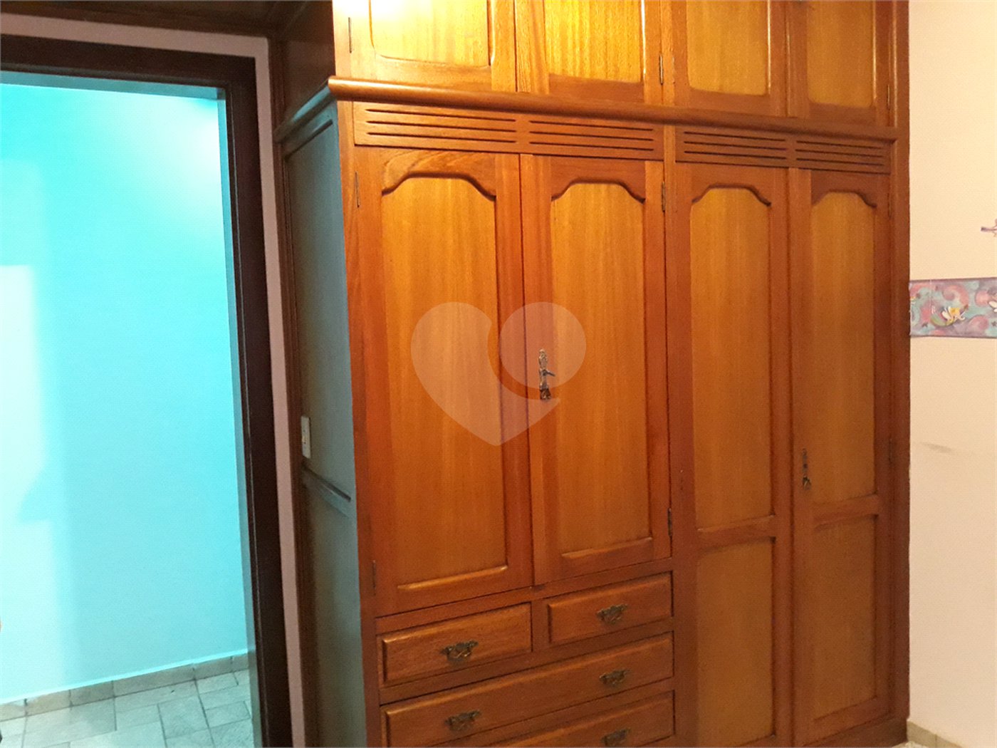Sobrado à venda com 3 quartos, sendo 1 suíte,  em Jardim Oriental, São Paulo, SP