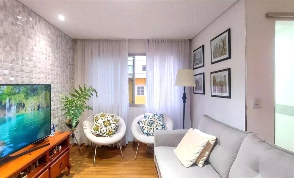 Apartamento à venda com 2 quartos, sendo 1 suíte, em Vila Ipojuca, São Paulo, SP