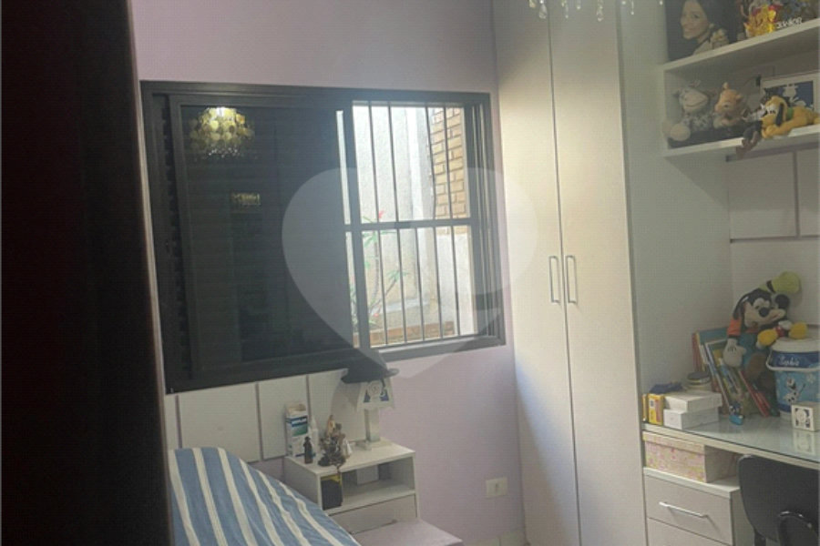 Casa à venda com 3 quartos, sendo 1 suíte, em Vila Leonor, São Paulo, SP