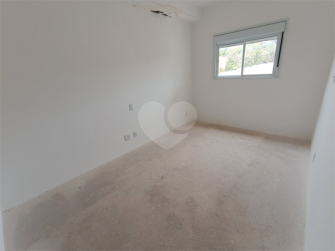 Apartamento à venda com 2 quartos, sendo 1 suíte, em Bairro do Cambará, São Roque, SP