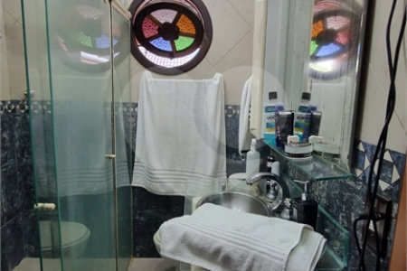 Casa à venda com 4 quartos, sendo 2 suítes, no condomínio Aruã Eco Park, Mogi das Cruzes - SP